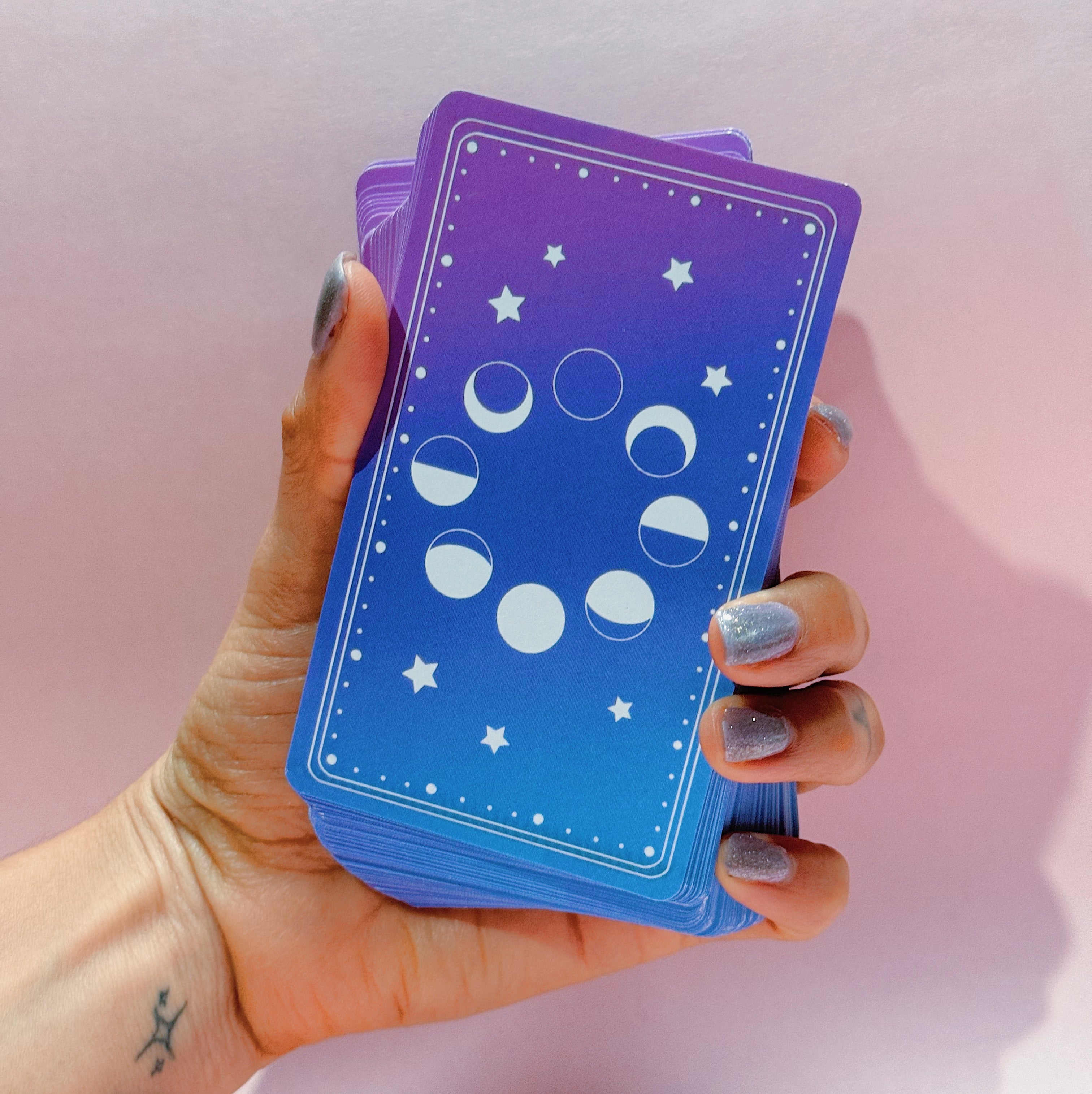 Tarot Morado Kawaii