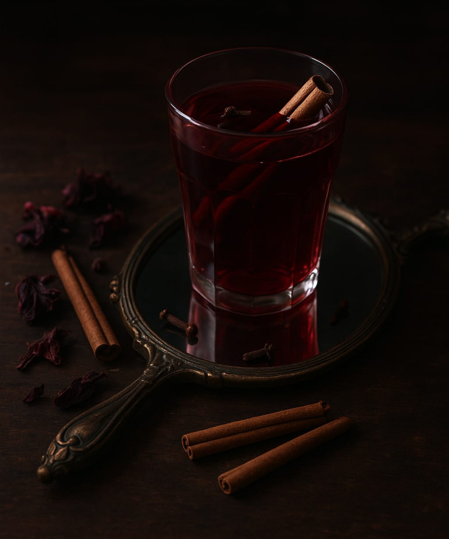 Viernes de receta mágica: agua de jamaica con fresas para activar tu belleza