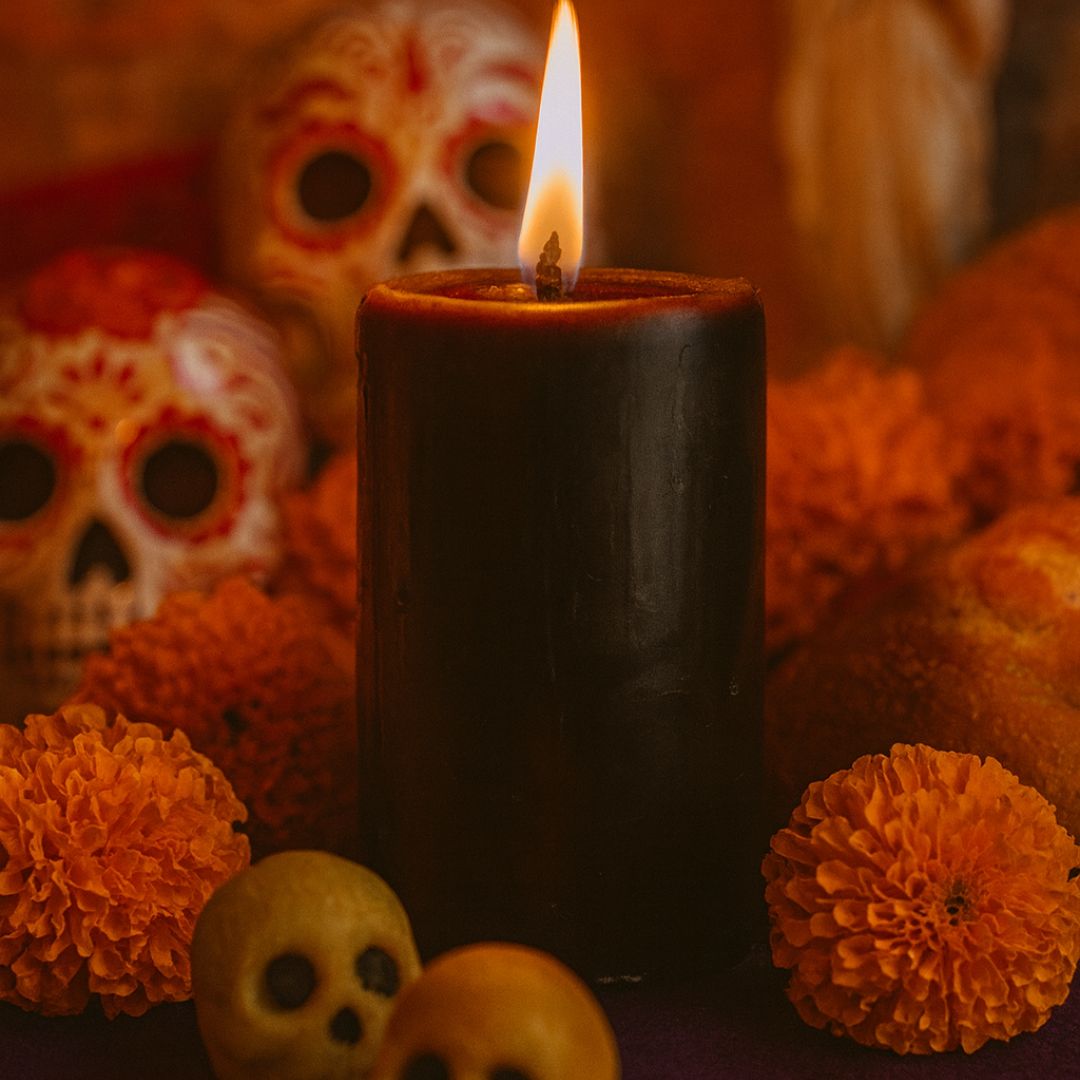 Vela de Ofrenda Día de Muertos – Personalizada y Consagrada